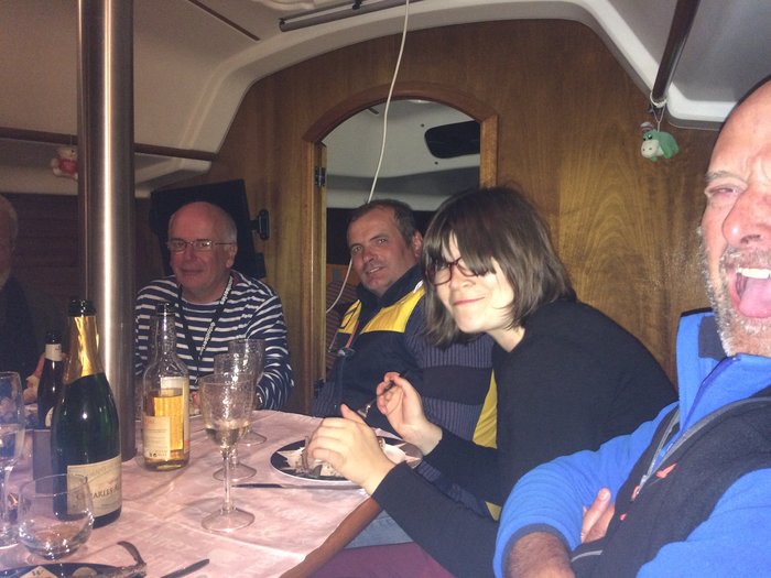 IMG_3832.jpg (1.46 Mio) Consulté 36289 fois IMG_3832.jpg