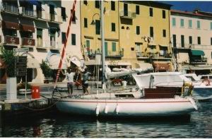 elbe300.jpg elbe300.jpg